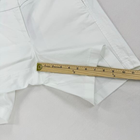 J Crew Womens 7" Classic Stretch Chino Short Size 6 White Minimalist Preppy - Picture 10 of 12